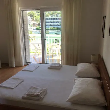 Guest house Velada 3*
