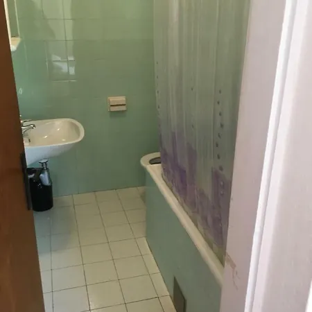 Velada 3*