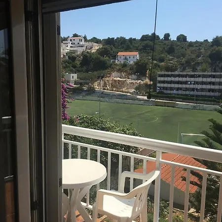 And Velada Konukevi 3*