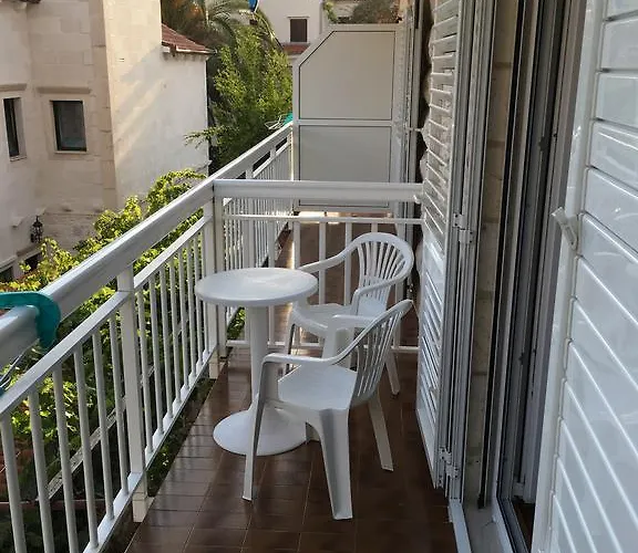 And Velada 3* חוואר
