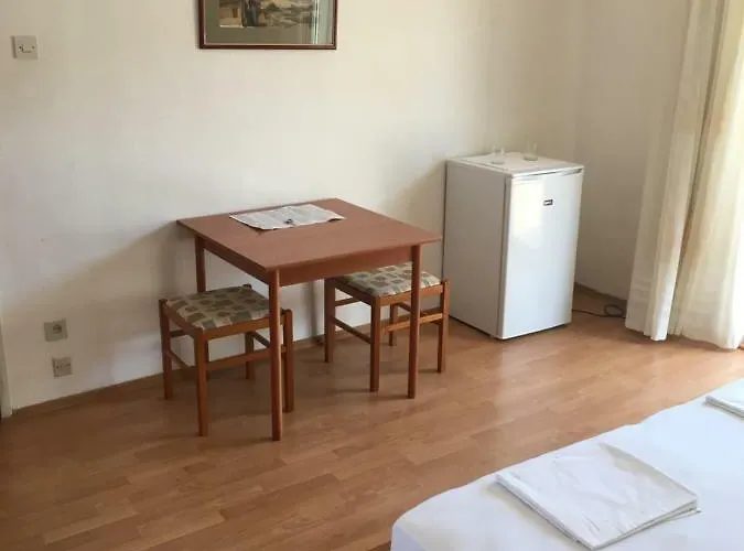 בית הארחה And Velada 3*